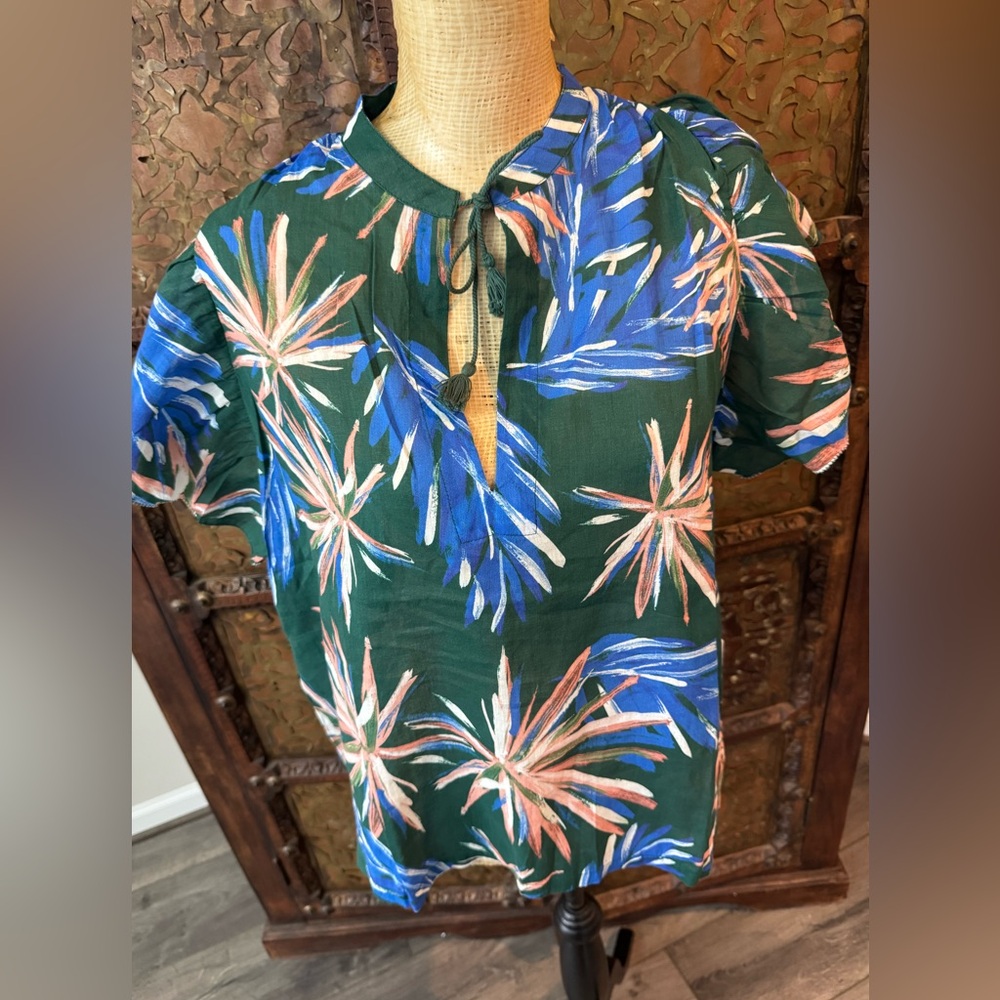 Trovata Bird Of Paradise Classic California-Inspired Top L